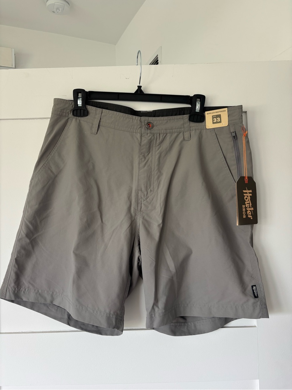 Howler Brothers Men's Horizon Hybrid Shorts 7.5” color: slit (gray)